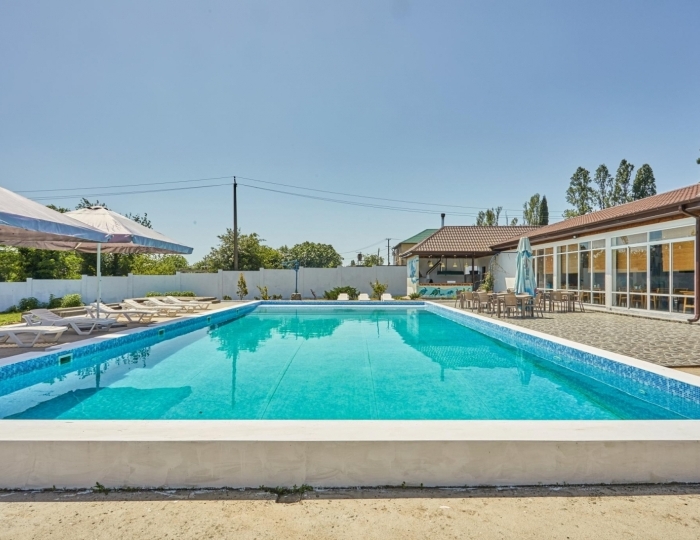 Отель «Серебряный пляж» Гудаута