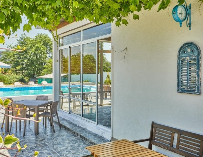 Отель «Серебряный пляж» Гудаута